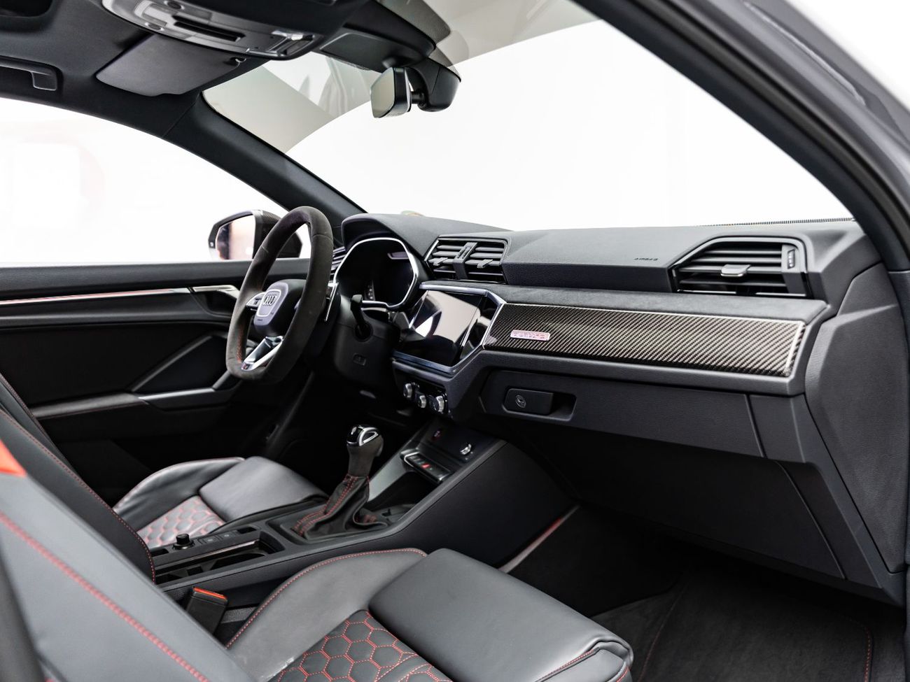 Audi RS Q3 Sportback TFSI quattro 2.5L 2024 Audi RSQ3, 2028 Audi Warranty + Service Contract, Low KMs, GCC