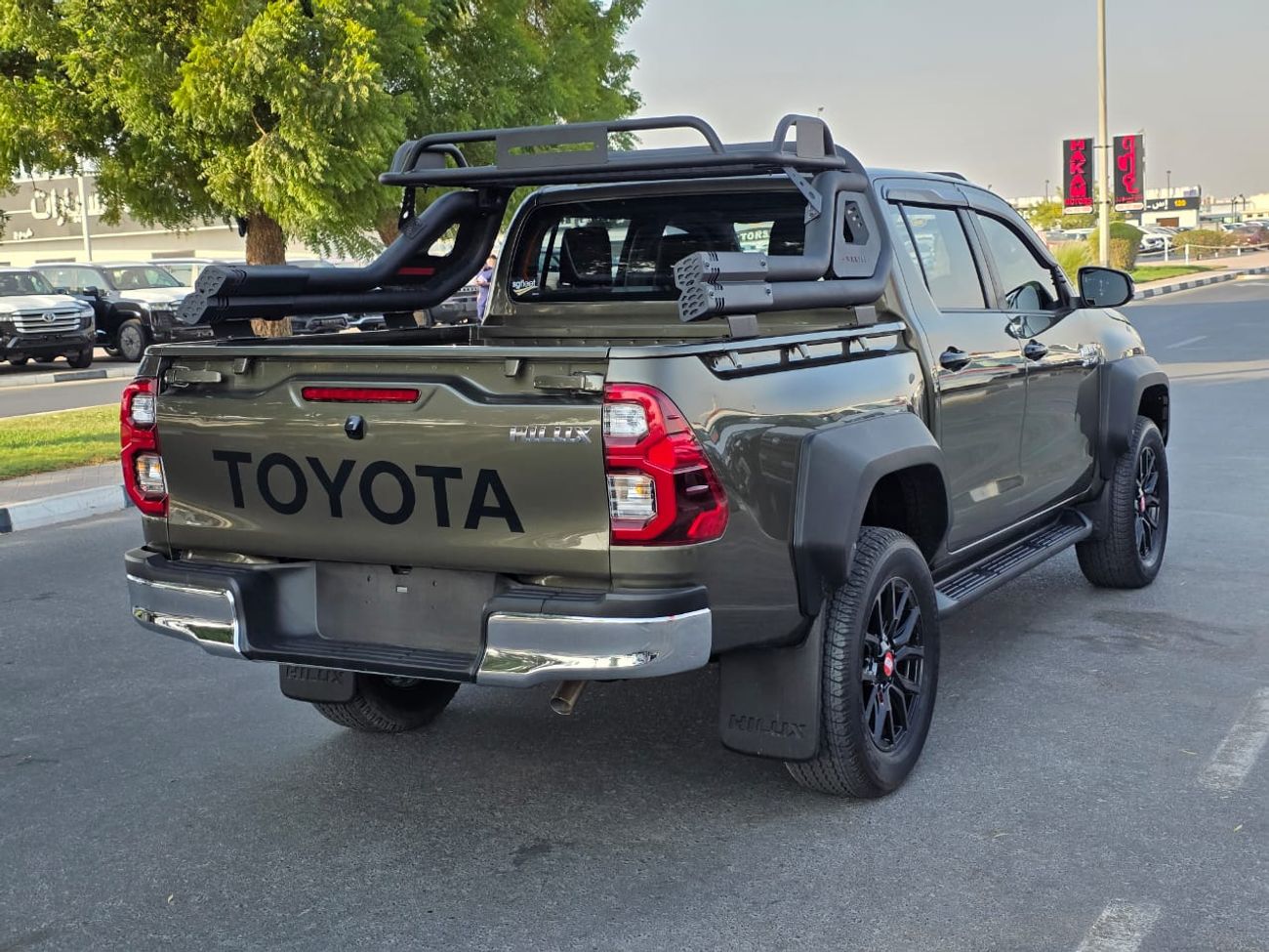 Toyota Hilux DIESEL 2.8 LITER ,GR 2024 SHAPE ,RHD ,AUTO TRANSMISSION