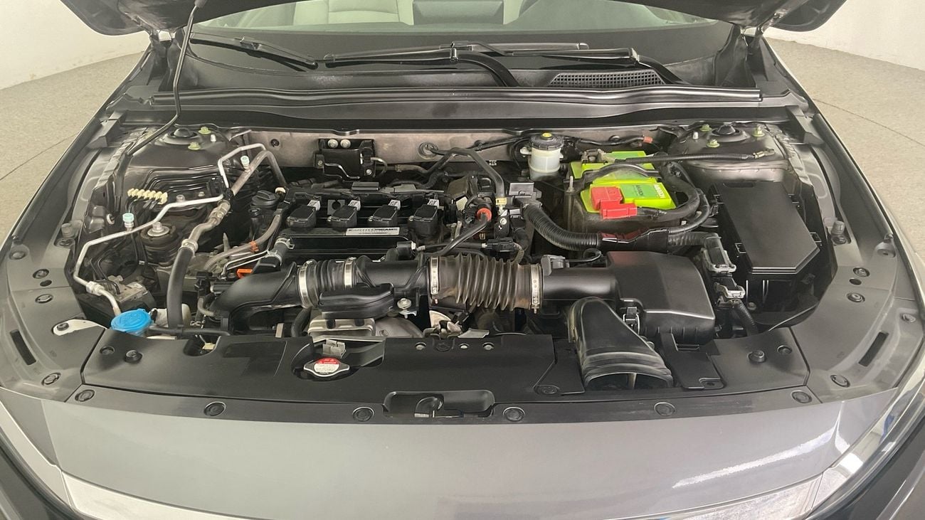 Honda Accord LX | upto AED 20,000 Ramadan Discount | Guaranteed Warranty | 0 Down Payment