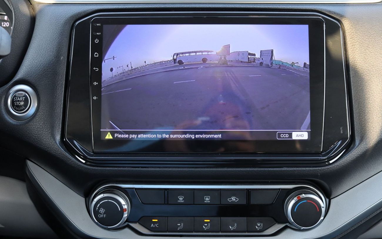 نيسان إكستيرا SE 2.5L RWD