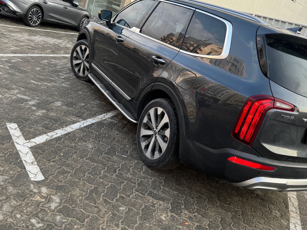 كيا تيلورايد