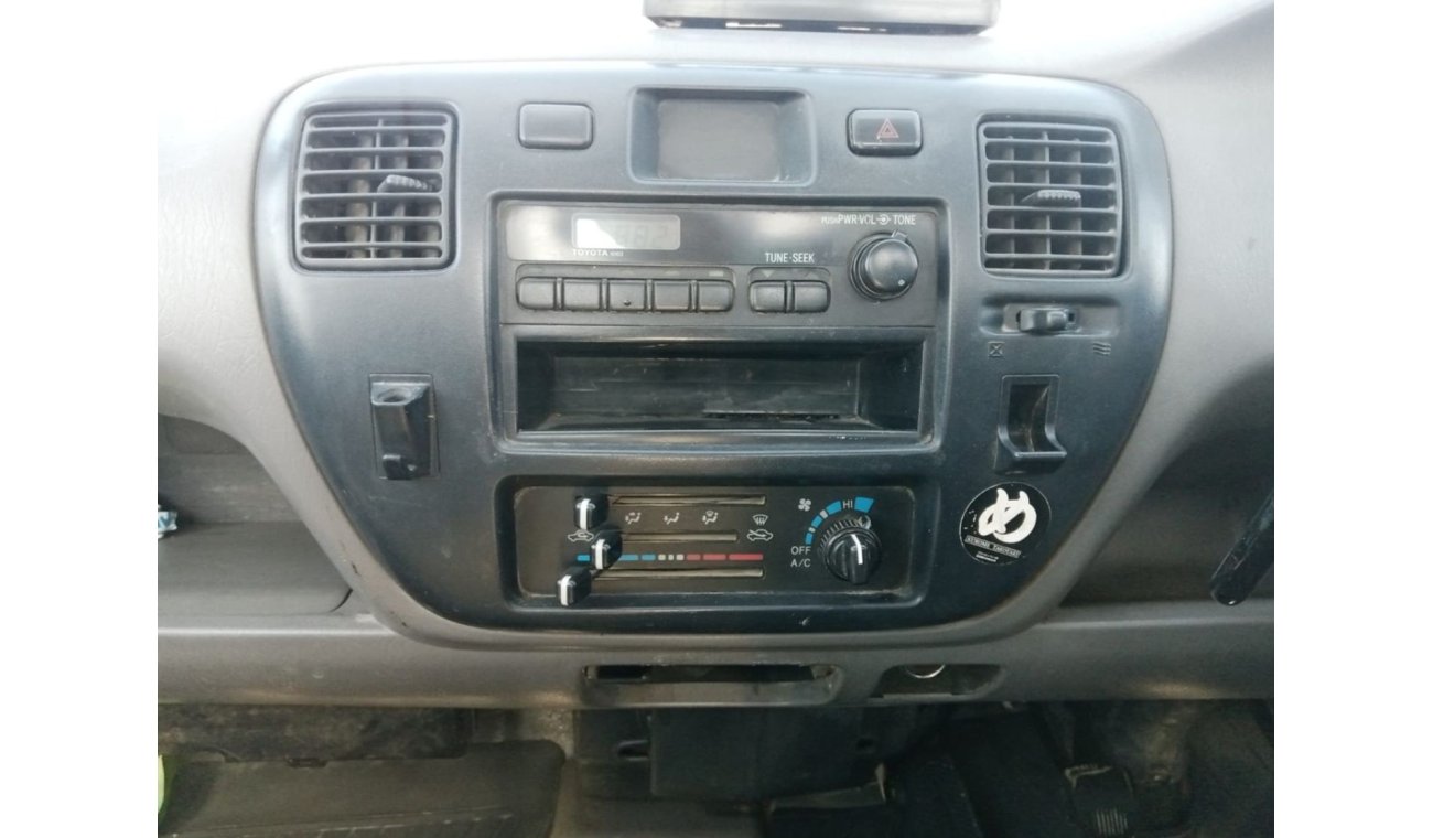 تويوتا Townace TOYOTA TOWNACE RIGHT HAND DRIVE (PM1026)