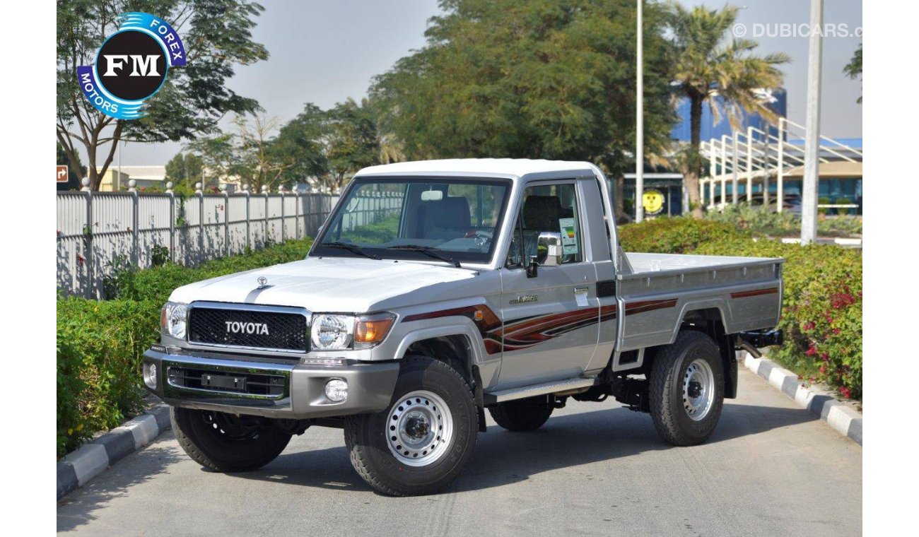 Toyota Land Cruiser Pick Up 79 Single Cab Pickup V6 4.0l Petrol 4x4 with differential lock Manual Transmission