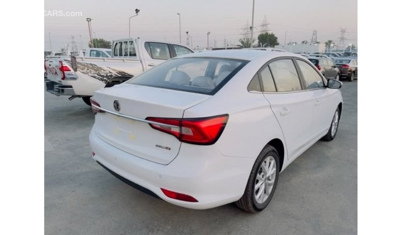 أم جي MG5 MG 5 Sedan 1.5L Mid Option Automatic