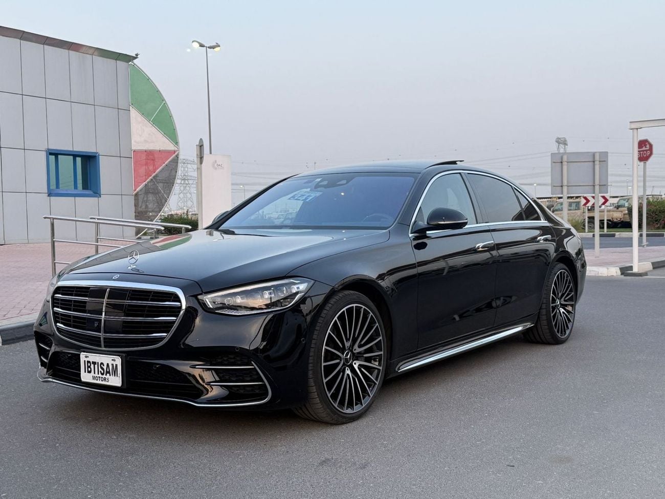 مرسيدس بنز S 500 4MATIC 3.0L