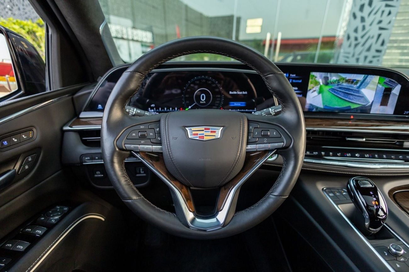 Cadillac Escalade Sport Platinum 6.2L 4WD Cadillac Escalade 2024 Japanese Specs | Warranty | Service Contract