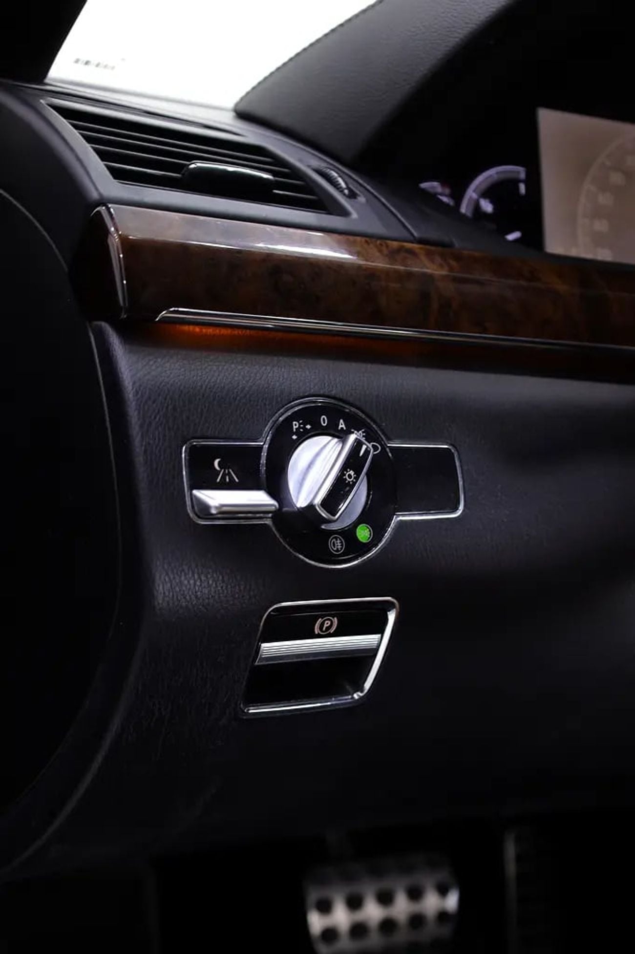 Mercedes Benz S500 AMG PREMIUM FULLY LOADED + SPECIAL DESIGNO INTERIOR