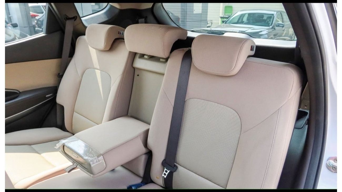 Hyundai Santa Fe GL خاليه من الحوادث