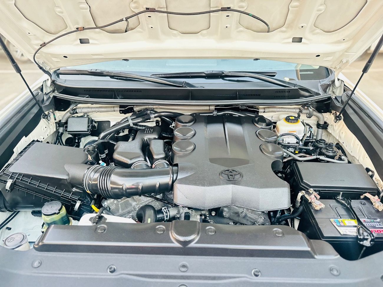 Toyota Prado VXR 4.0L 4WD