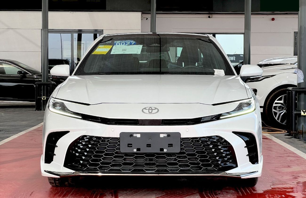 Toyota Camry Sport 2025 Hybrid 2.0L - Price for export