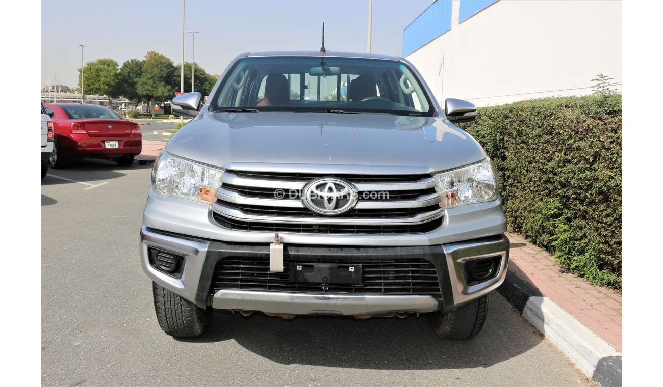 تويوتا هيلوكس GLX تويوتا هايلكس 2017 خليجي فورويل جير عادي