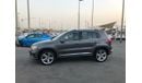 Volkswagen Tiguan Volex wagan TIGUN MODEL 2014 GCC car prefect condition full option panoramic roof leather seats back