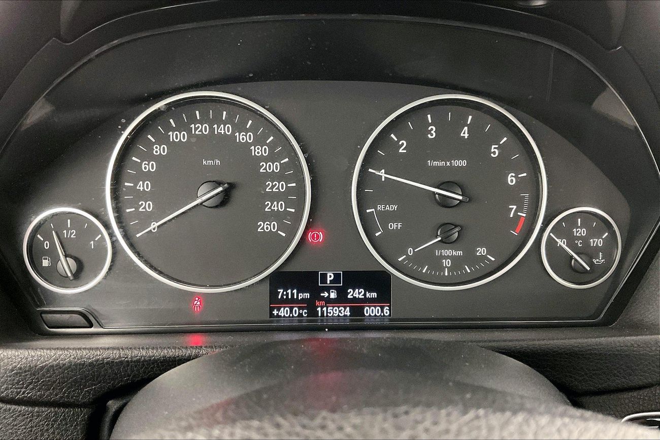 BMW 318i Standard | Guaranteed Warranty | 0 Down Payment