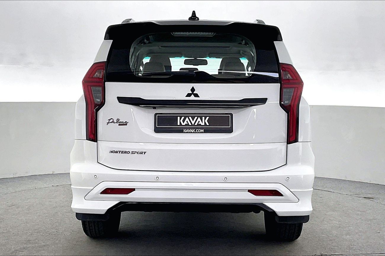 ميتسوبيشي مونتيرو سبورت Prime Edition | Carnival Sale • UP TO AED 20,000 OFF | شامل الضمان | 0 ﺪﻔﻋﺓ ﺃﻮﻟﻯ