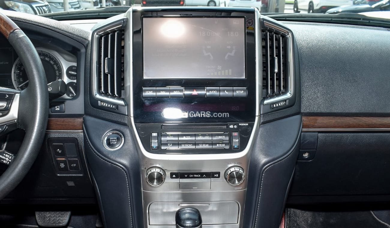 تويوتا لاند كروزر GXR.R