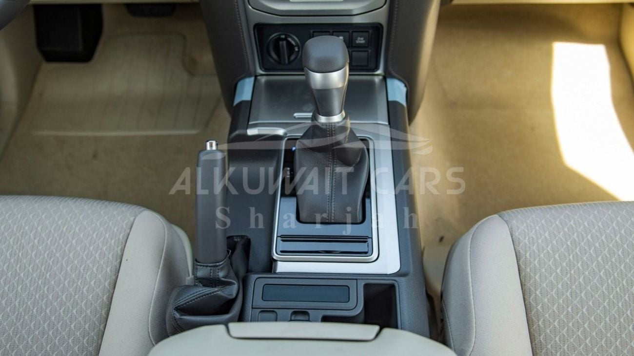 Toyota Prado (LHD) Toyota Prado VX 4.0P AT MY2023