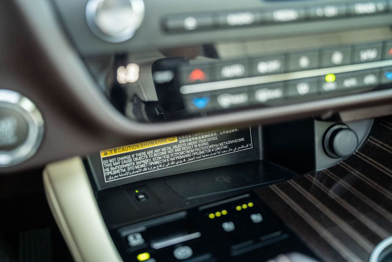 لكزس RX 350 Platinum 3.5L (296 HP)