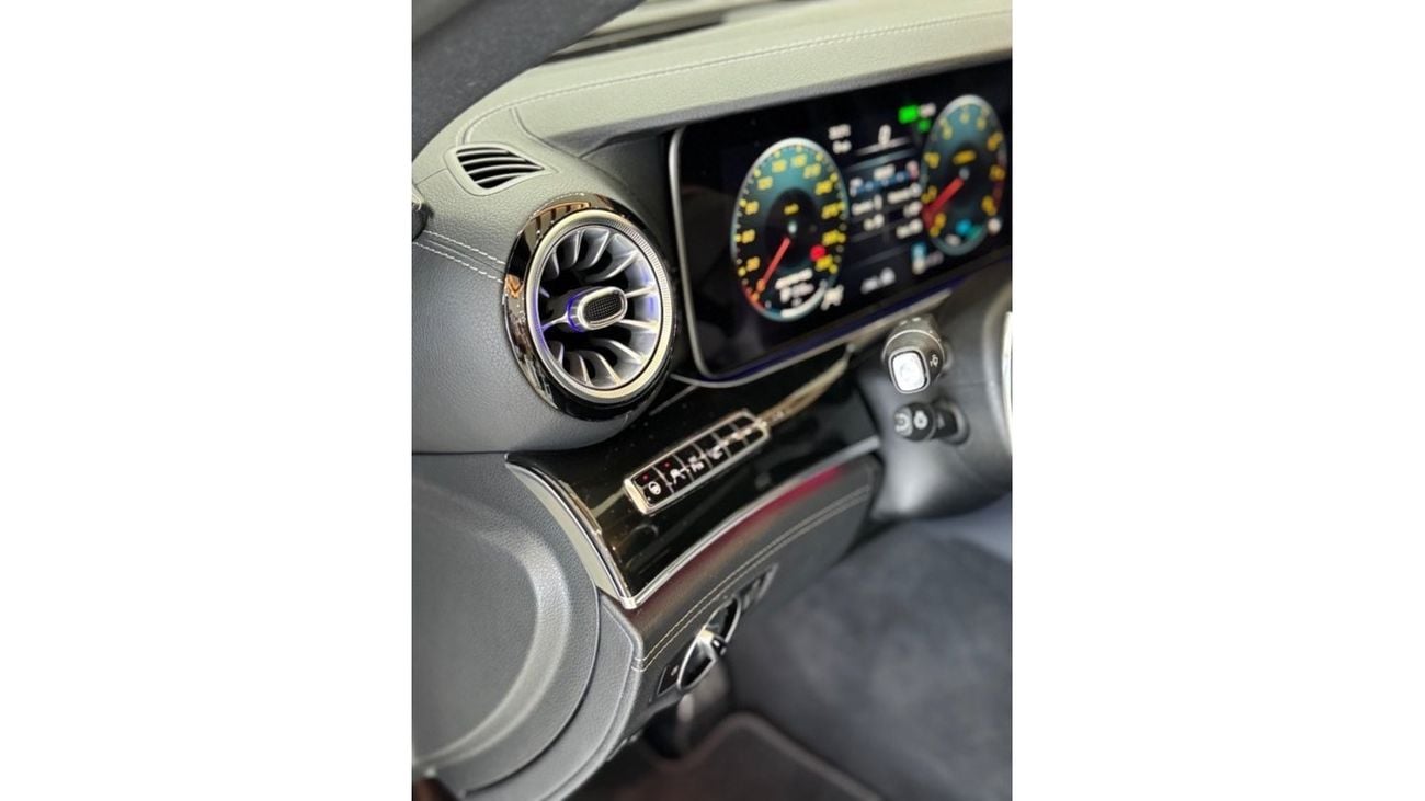 مرسيدس بنز ايه ام جي جي تي 43 Mercedes-Benz Gt 43 AMG KT 63