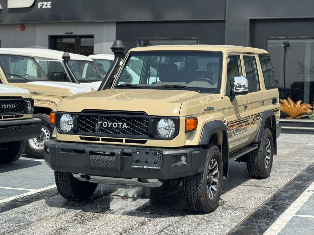 تويوتا لاند كروزر 70 LC76 LX - 2026