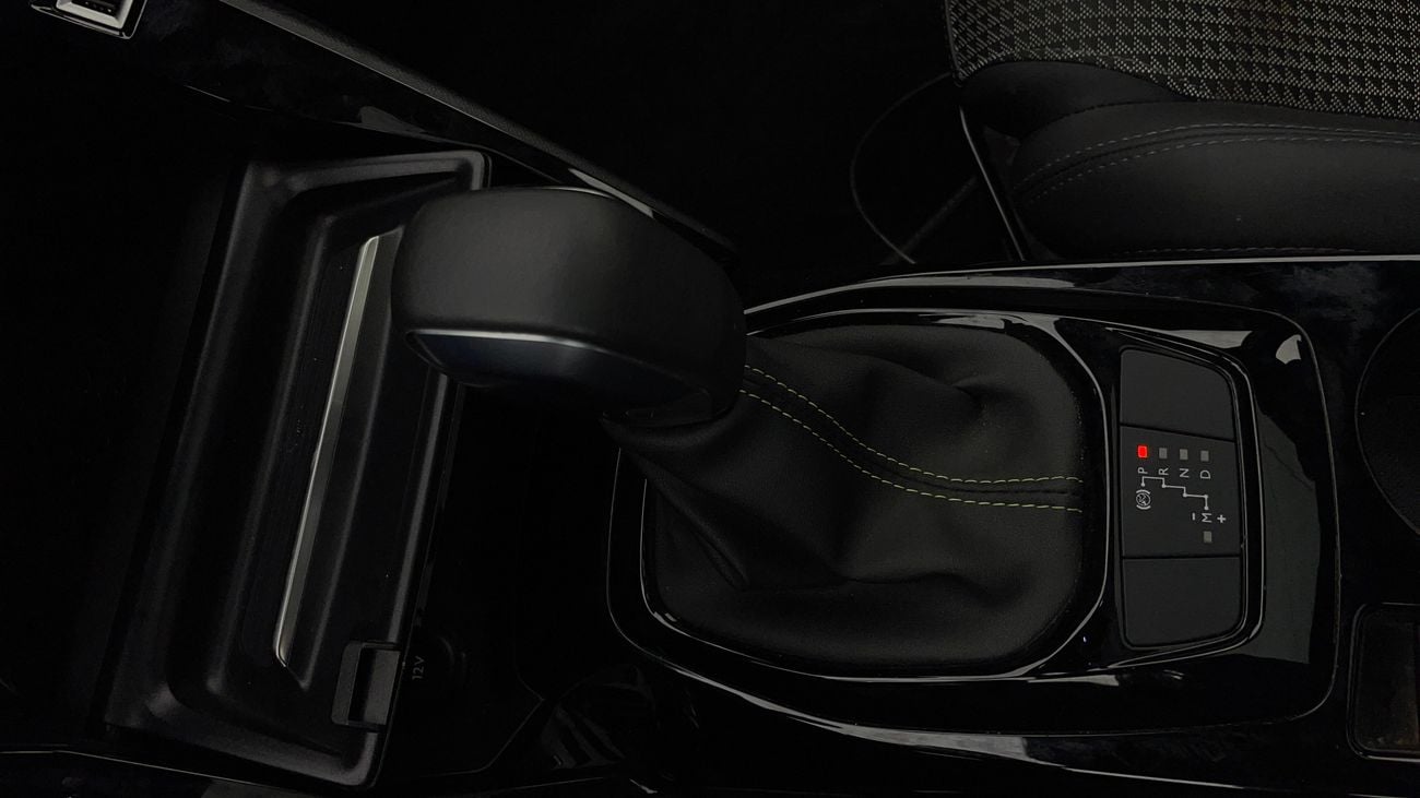 بيجو 208 GT LINE 1.2 | بدون دفعة مقدمة | اختبار القيادة في المنزل