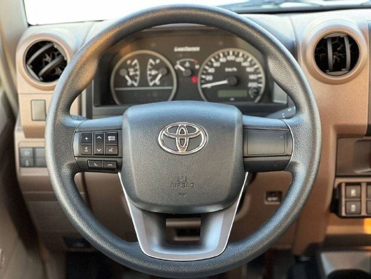 تويوتا لاند كروزر 70 LC78 4.5L V8 DSL M/T //2024// STANDER OPTION WITH DIFF LOCK , SNORKEL // SPECIAL OFFER // BY FORMULA