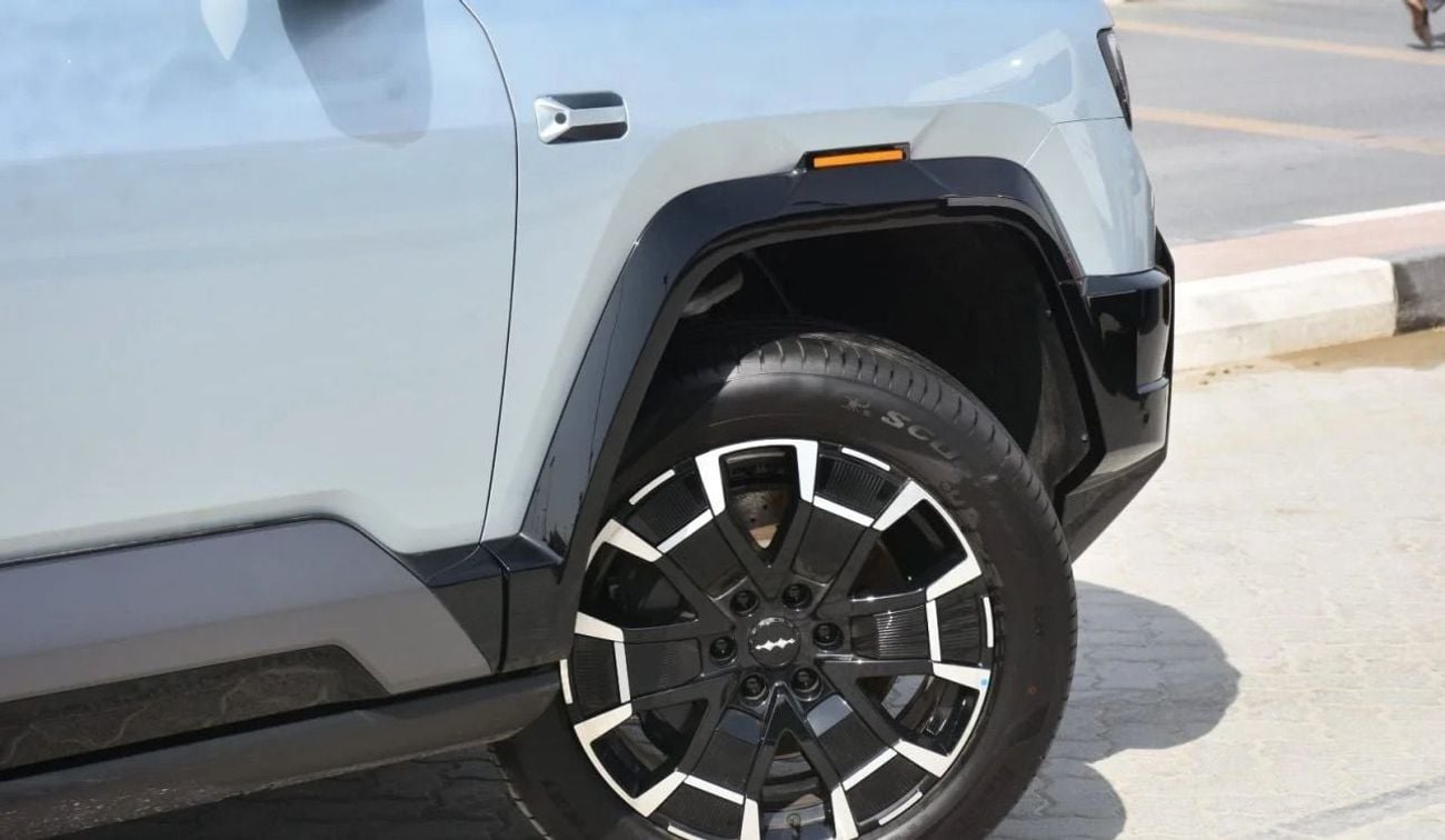 BYD Leopard 8 Smart and Brave Flagship Edition (7 Seats)