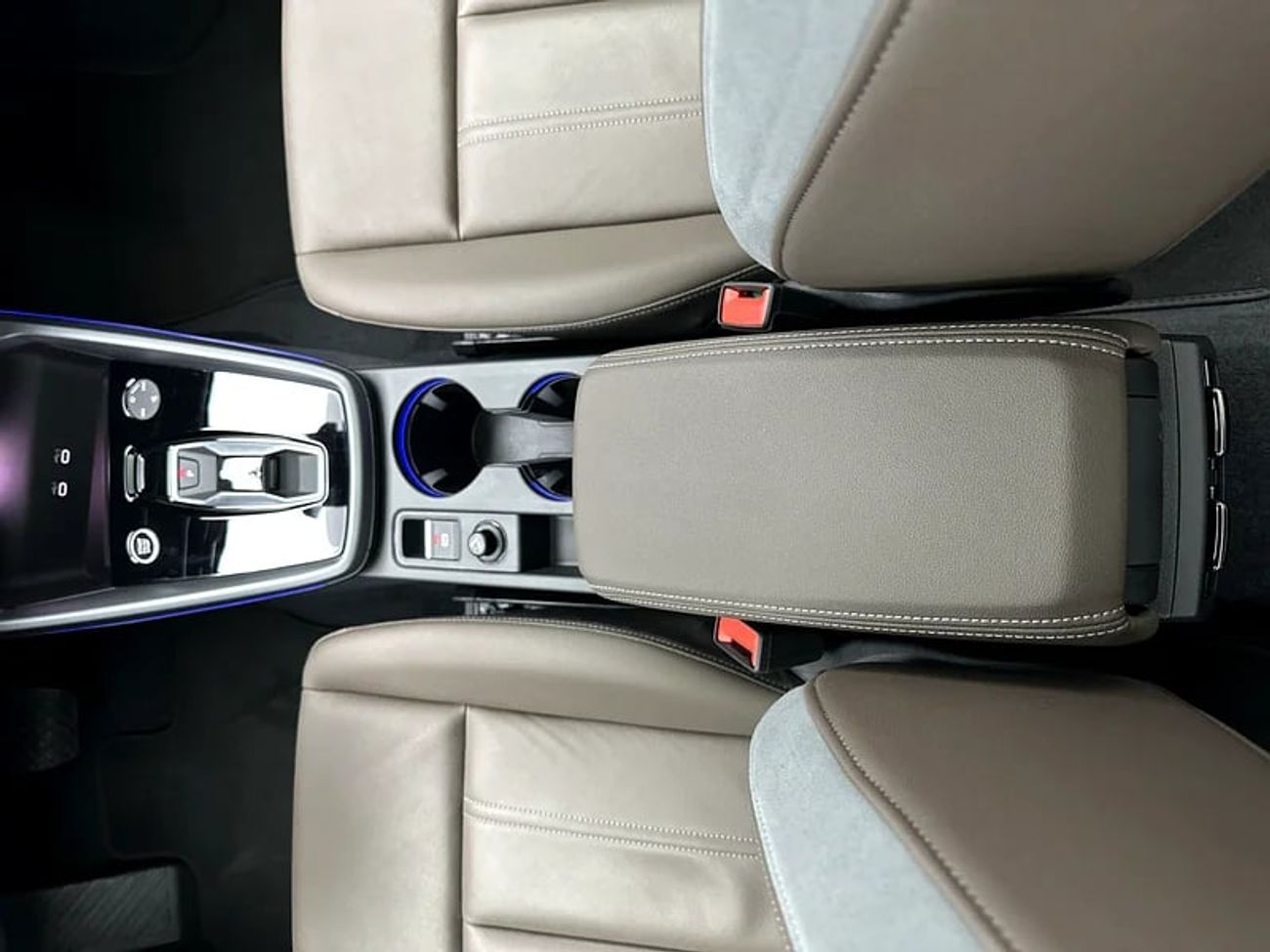 Audi A3 35 TFSI S Line 1.4L Sedan S line 35 TFSI 150hp (Ref# 043447)