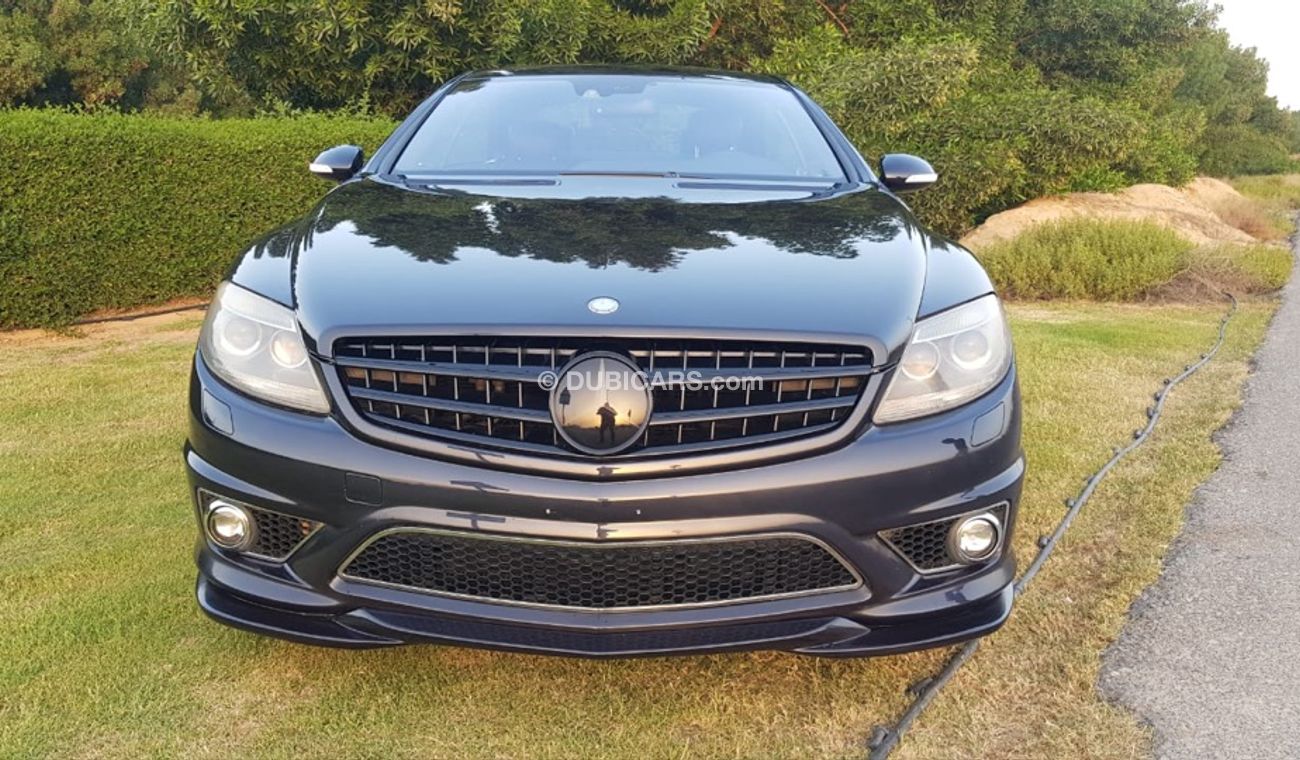 مرسيدس بنز CL 63 AMG موديل 2008  فل مواصفات فتحه سقف وكراسي جلد ونيت فيجن وتحكم كهربي كامل