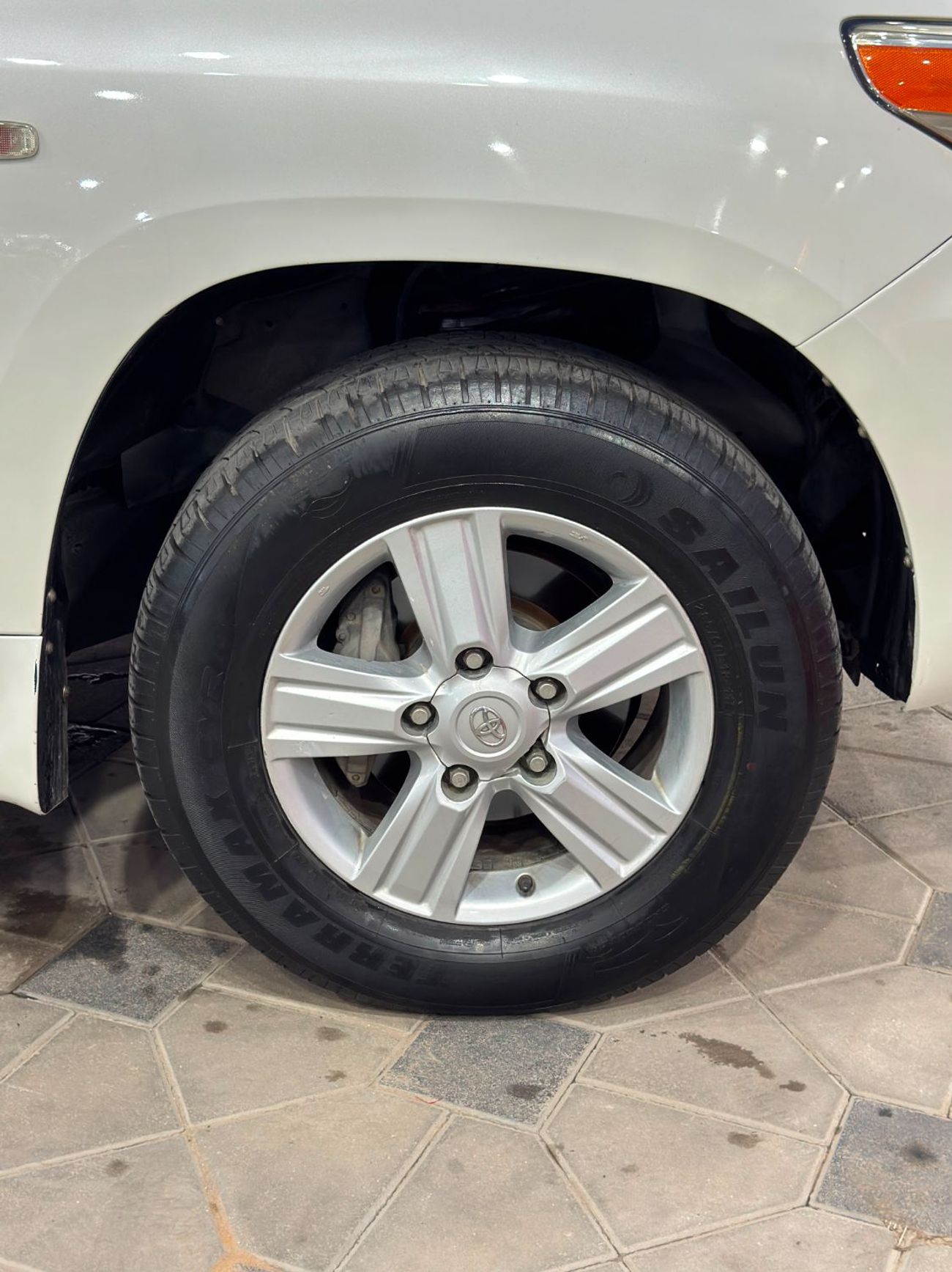 Toyota Land Cruiser VXR