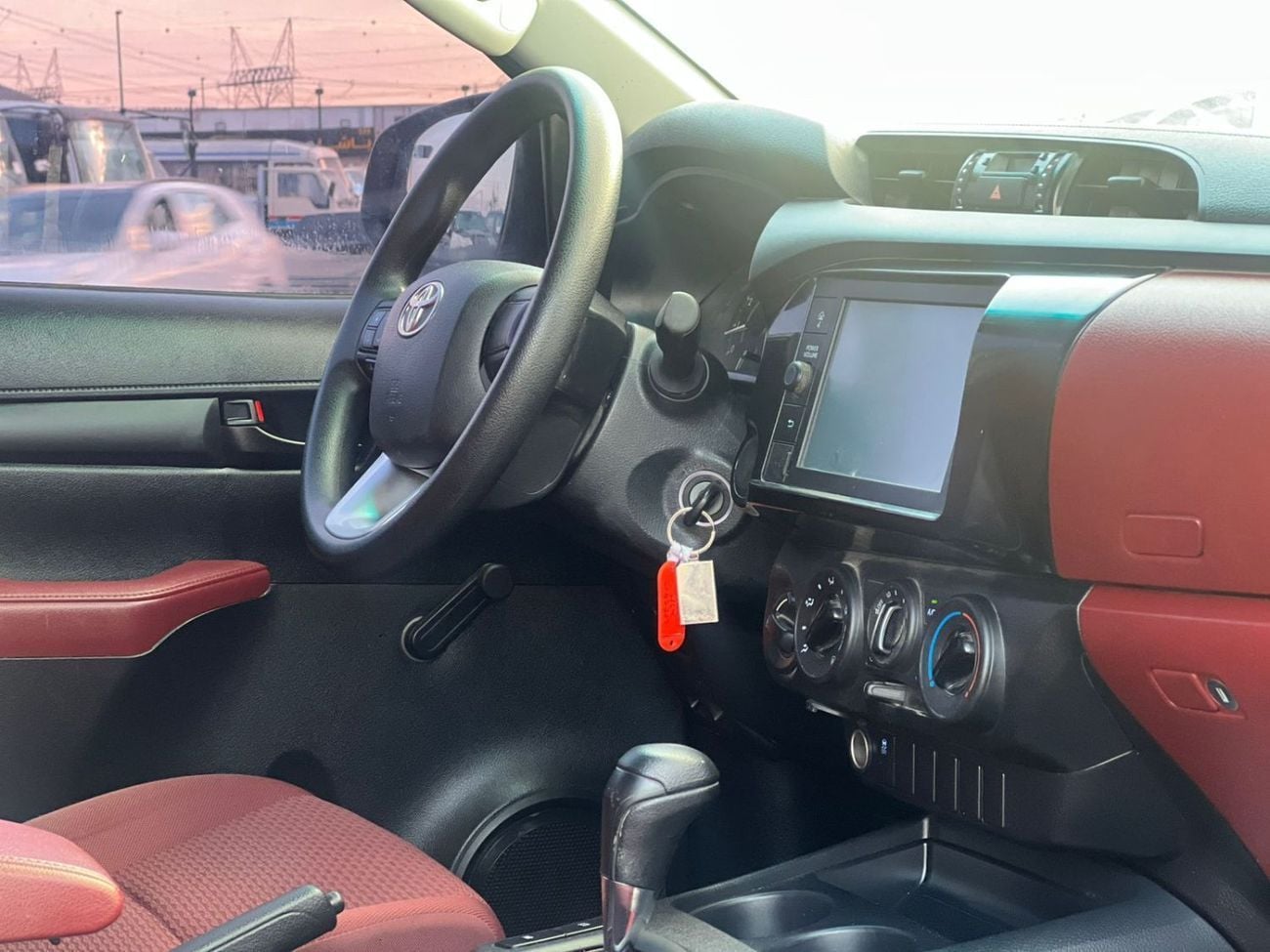 Toyota Hilux GLX 2022 Toyota Hilux 2.7L V4 - 4x4 AWD Original Paint - GCC - Patrol Automatic