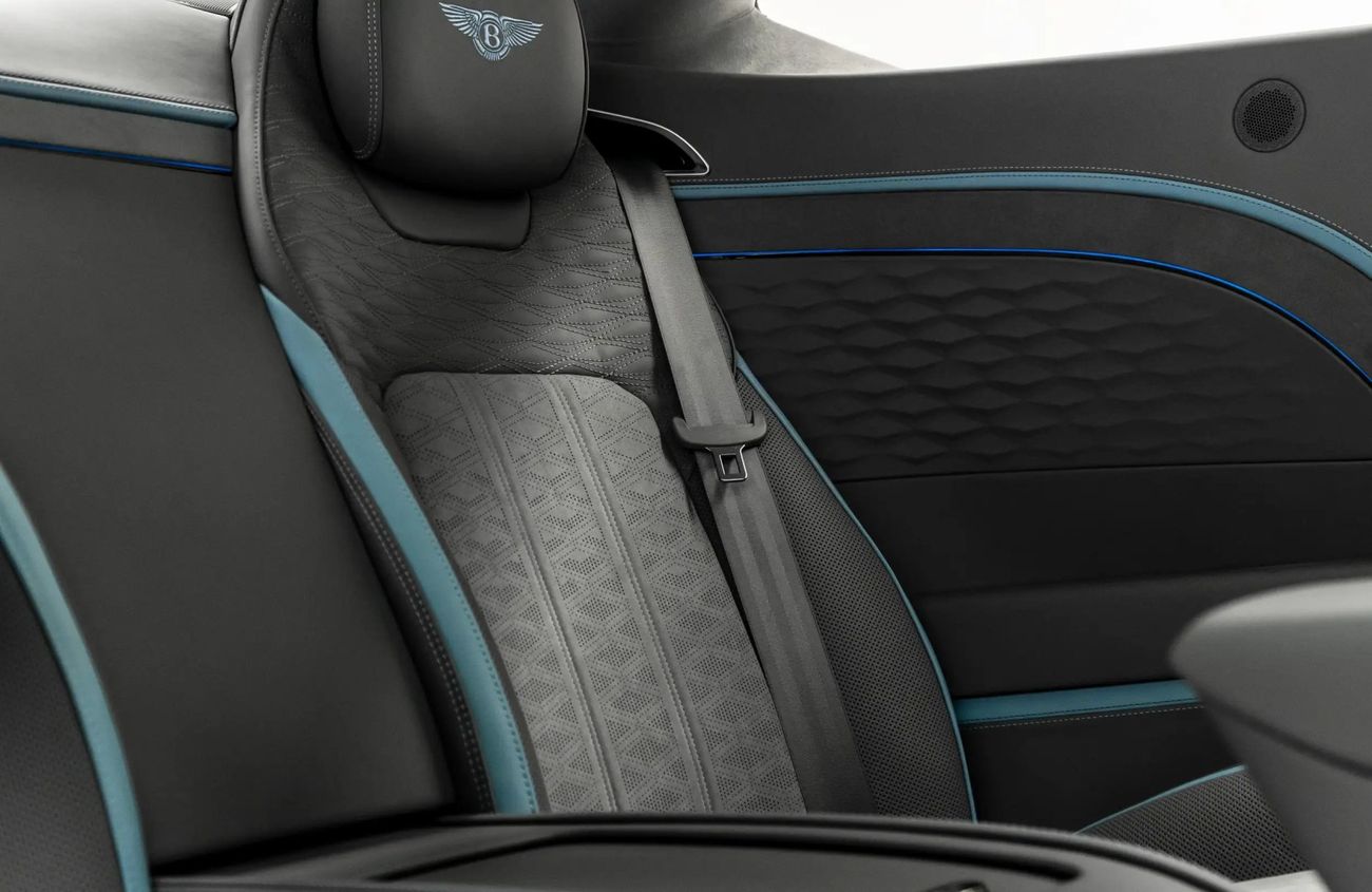 بنتلي كونتيننتال 4.0L V8 Twin-Turbocharged Engine + eMotors