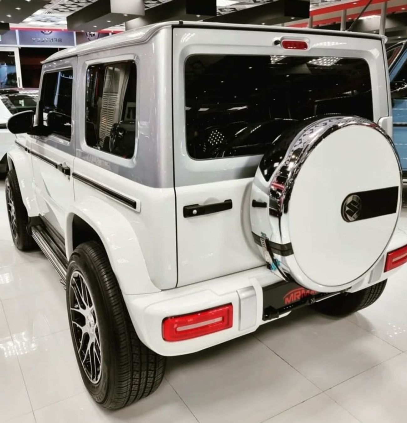 سوزوكي جيمني GLX 1.5L (3-Doors)