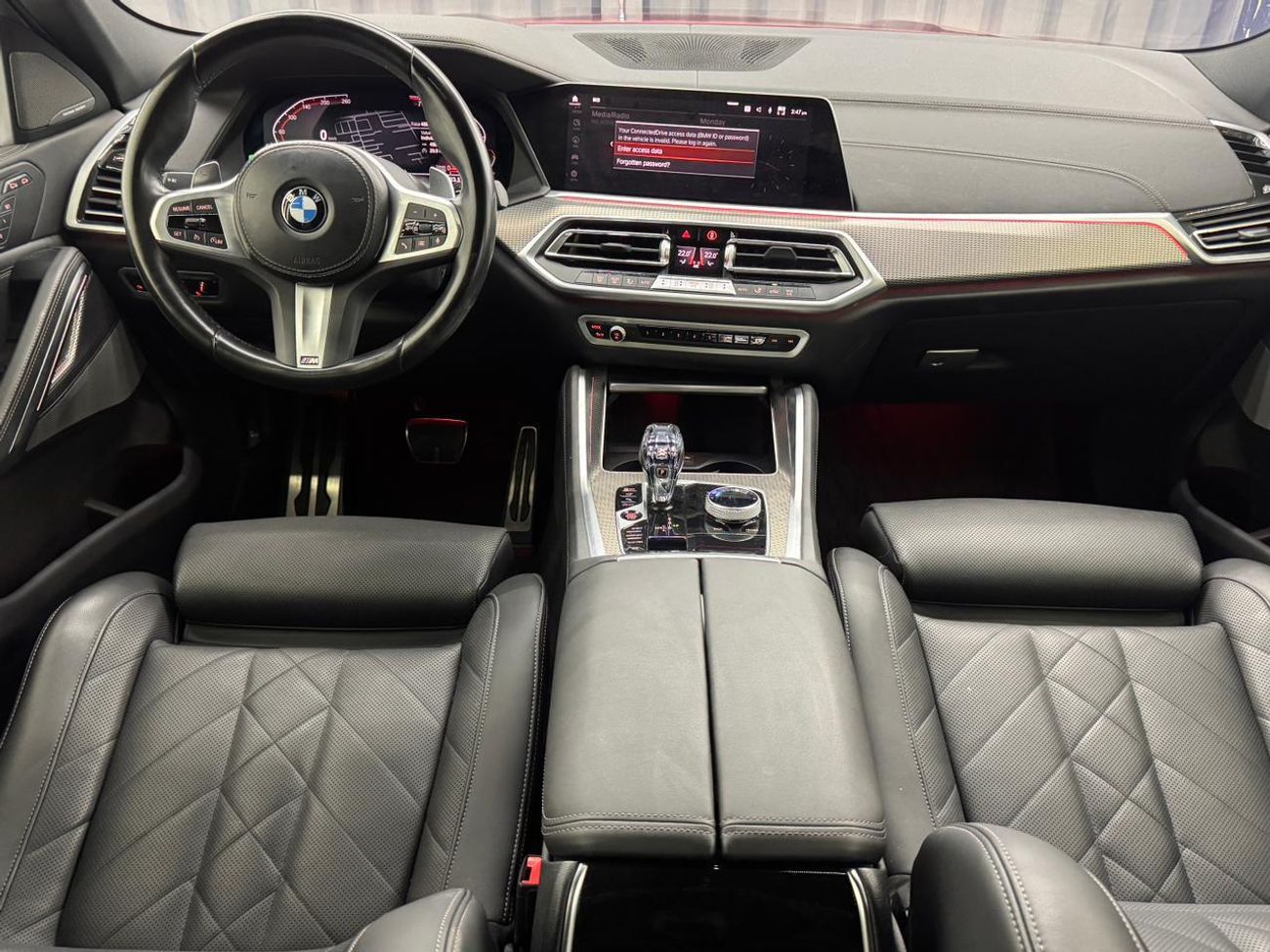 بي أم دبليو X6 xDrive40i Luxury M Sport Package 3.0L 2023 BMW X6 xDrive40i M-Sport, 2028 BMW Warranty + Service Pac