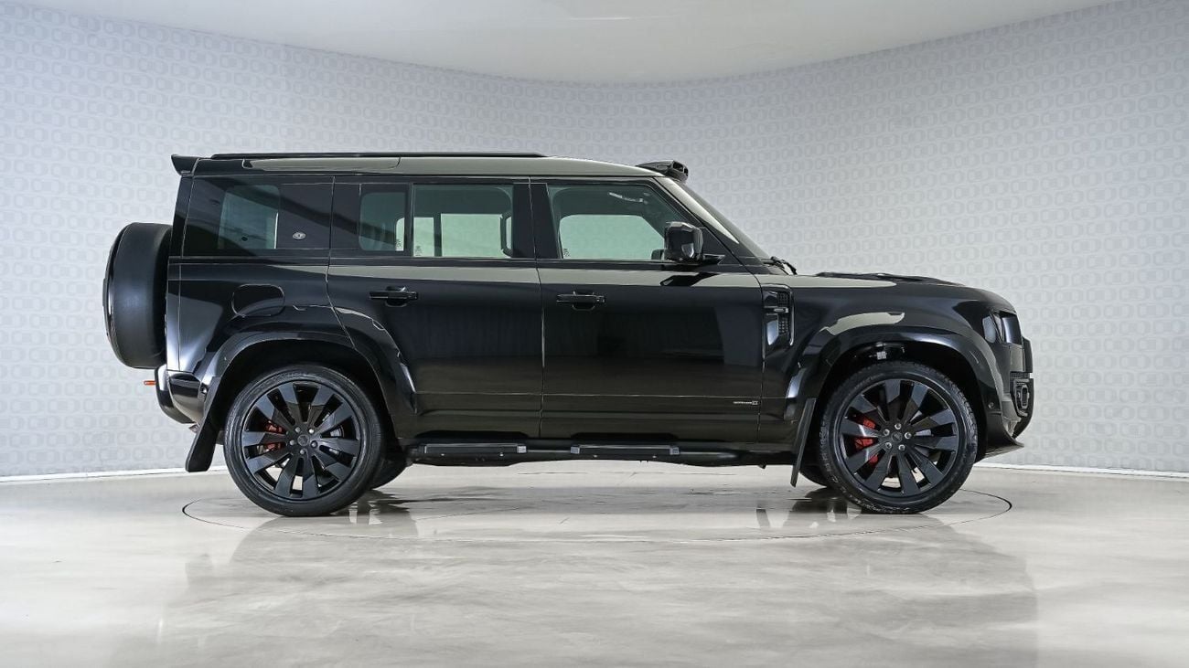 لاند روفر ديفندر P400 110 X 3.0L (5 Seater) 'X' Urban Widetrack | AED 5,597 PM | Warranty October 2027 | GCC