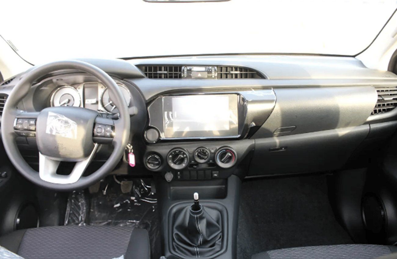 تويوتا هيلوكس Active ECTWFR007 – 2026 Toyota Hilux Double Cab Pick Up – 2.4L Diesel Manual 4wd Active – Black with Black 