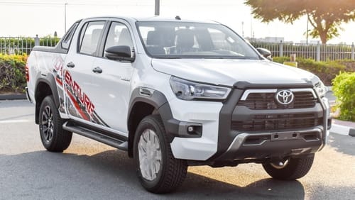 Toyota Hilux ADVENTURE SR5 2.8L M/T