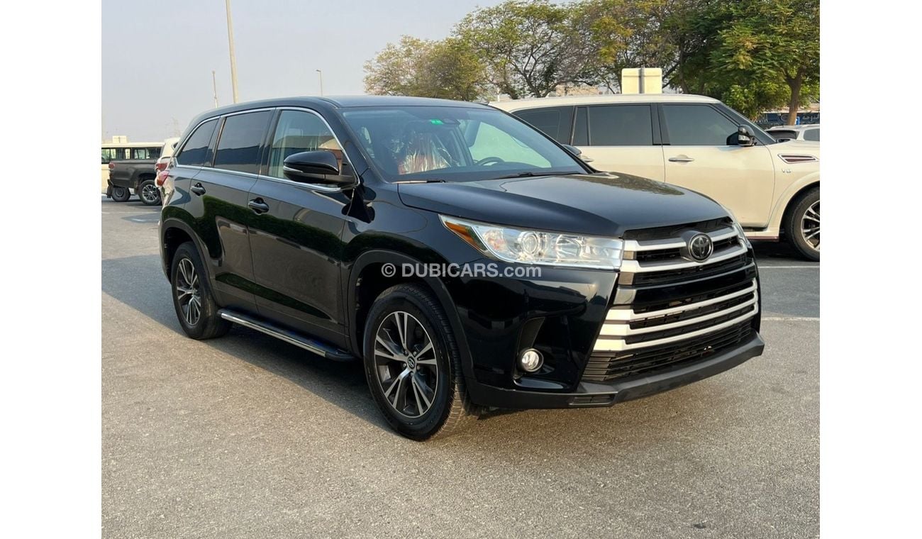 Toyota Highlander 2019 LE LEATHER SEATS V4 - 2.7L USA IMPORTED