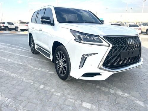 Lexus LX 570