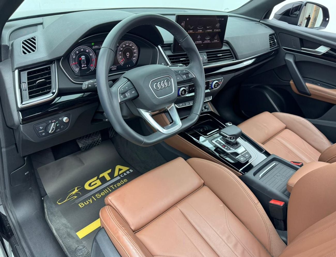 Audi Q5 45 TFSI quattro S Line 2.0L (245 HP) SUV 2025 Audi Q5 Sportback S-Line 45 TFSI Quattro, 2030 Audi Wa