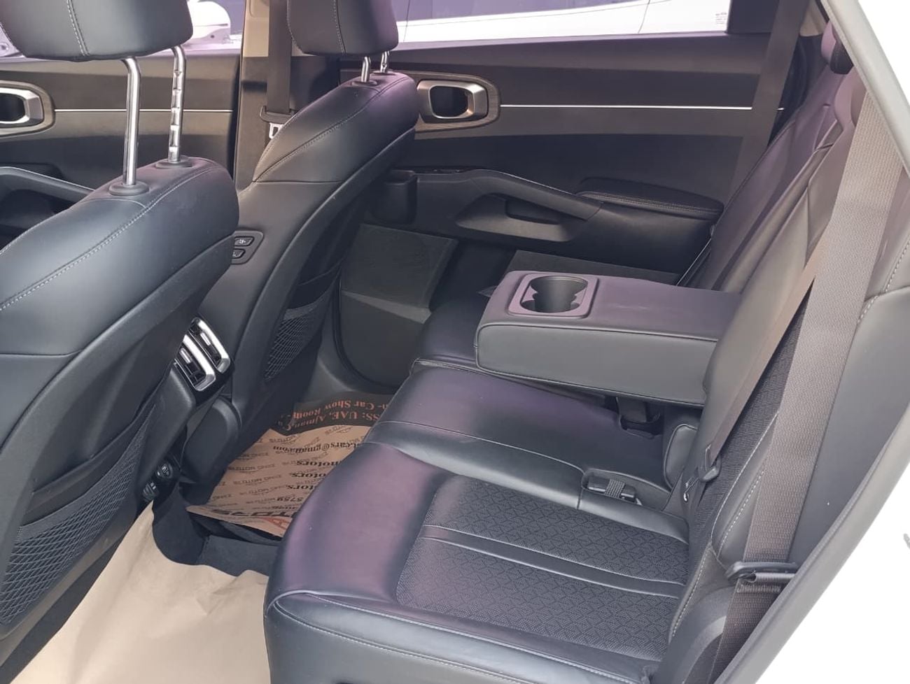 كيا سورينتو STD (NON GCC)