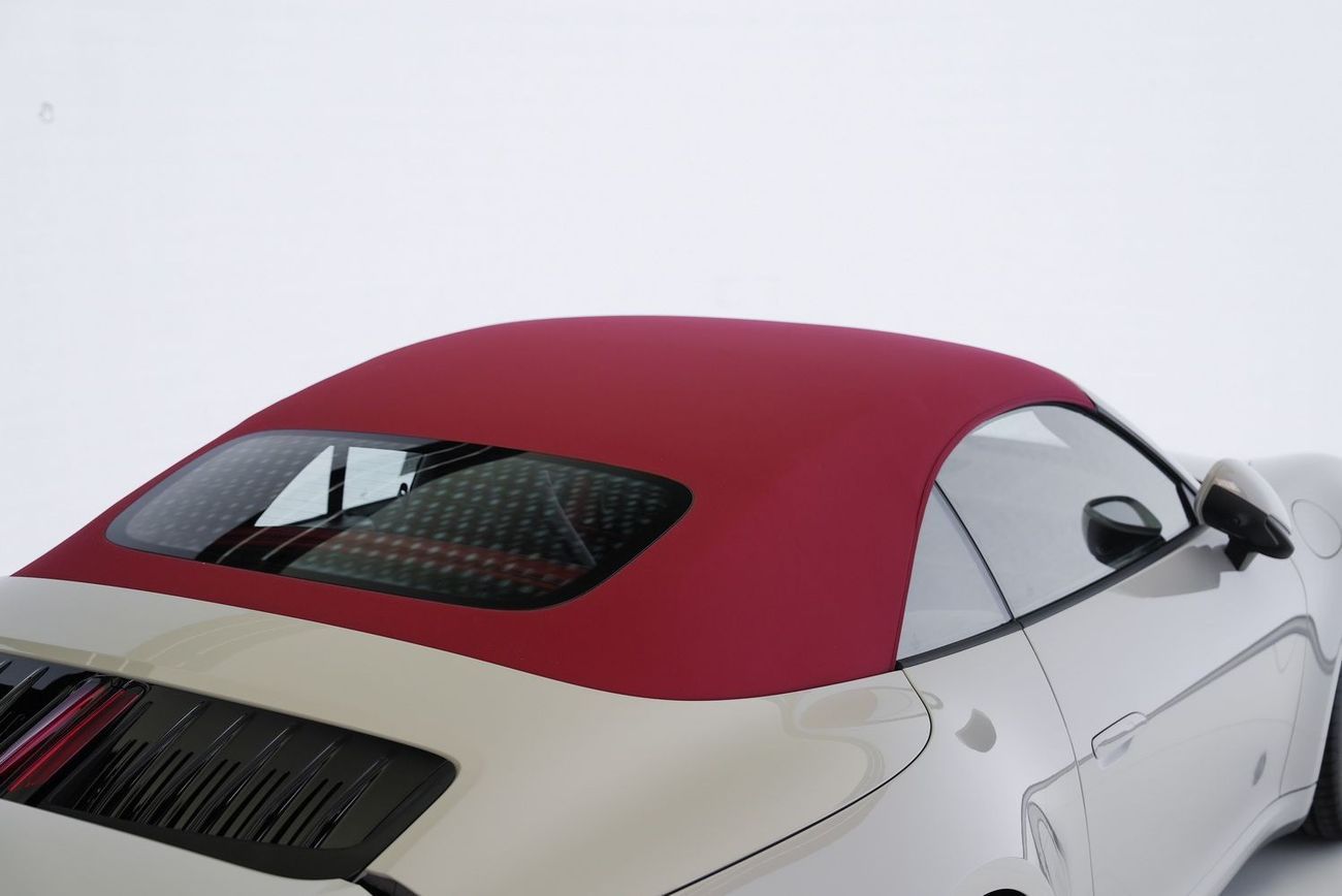 Porsche 911 Carrera 4 3.0L (444 HP) Convertible