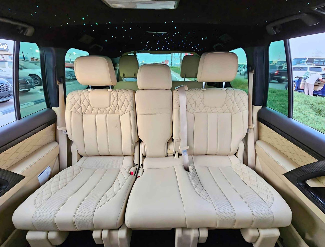 تويوتا لاند كروزر GXR V6 4WD/  INTERIOR UPGRADE/ LOW  MILEAGE/ MINT CONDITION/ LOT#48220