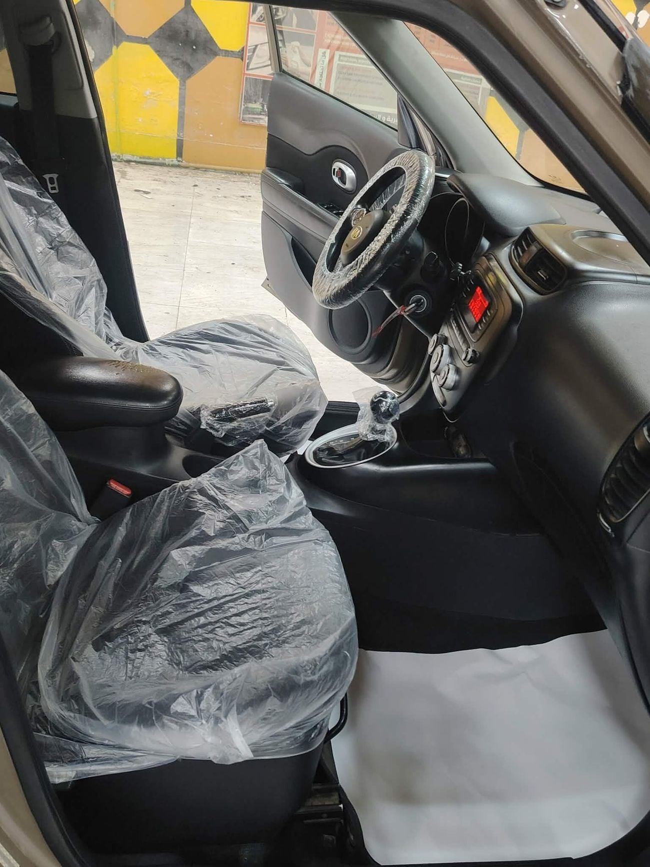 كيا سول LX 1.6L