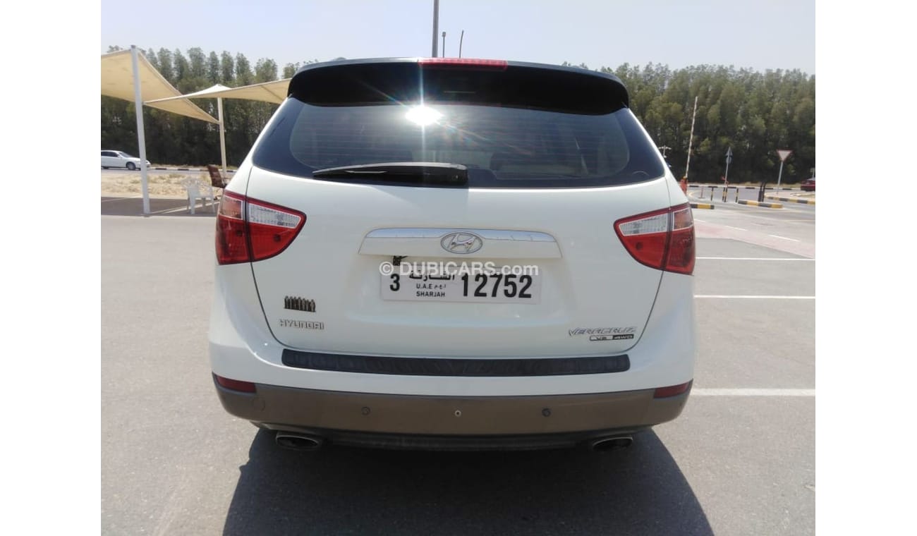 Hyundai Veracruz Hyundai veracruz 2011 gcc,,, full Automatic,,, free accedant
