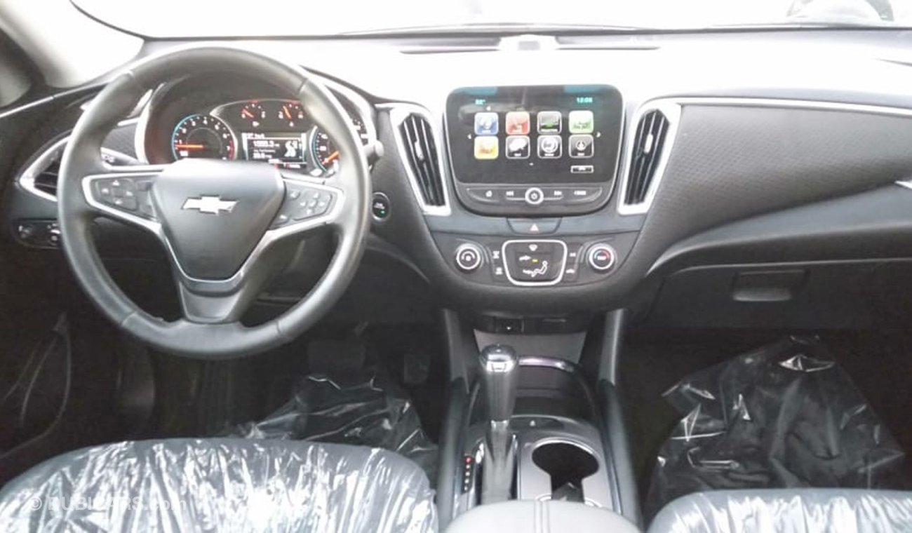 Chevrolet Malibu LT - With Panaromic Sunroof