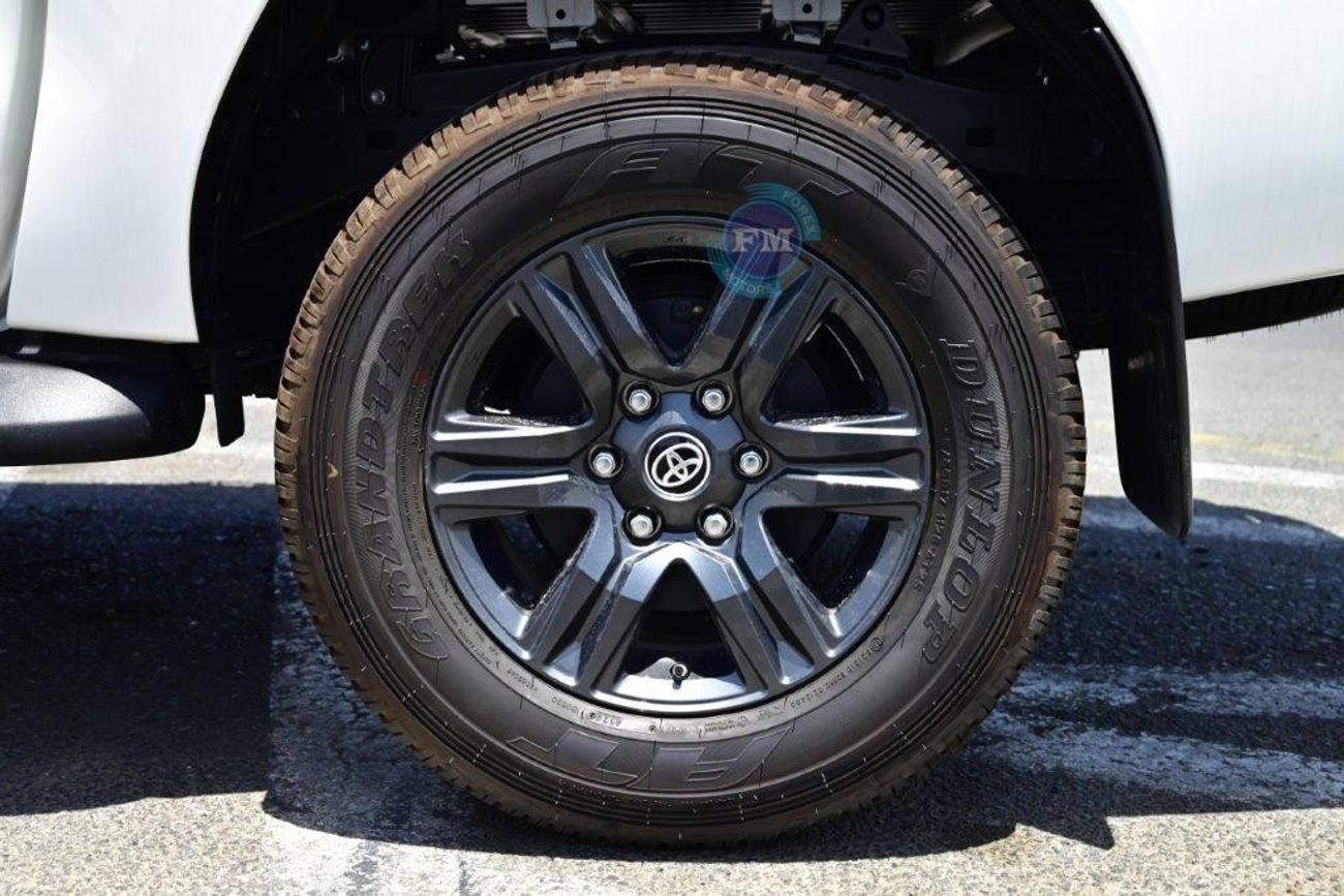 Toyota Hilux Double Cab SR5 2.7L Petrol 4WD 5 Seater Manual