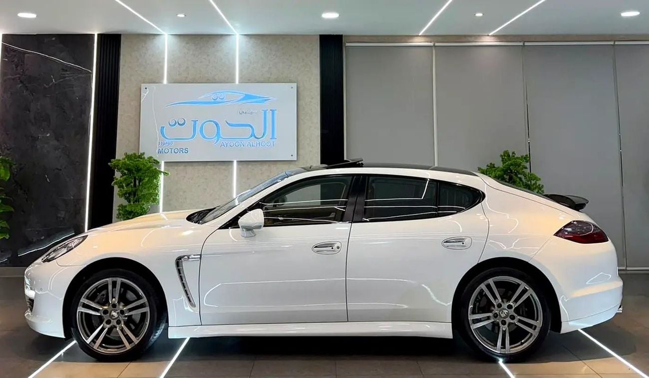 بورش باناميرا BEST PLATINUM EDITION|| TOP OPTIONS || GCC || ACCIDENT FREE || UNIQUE