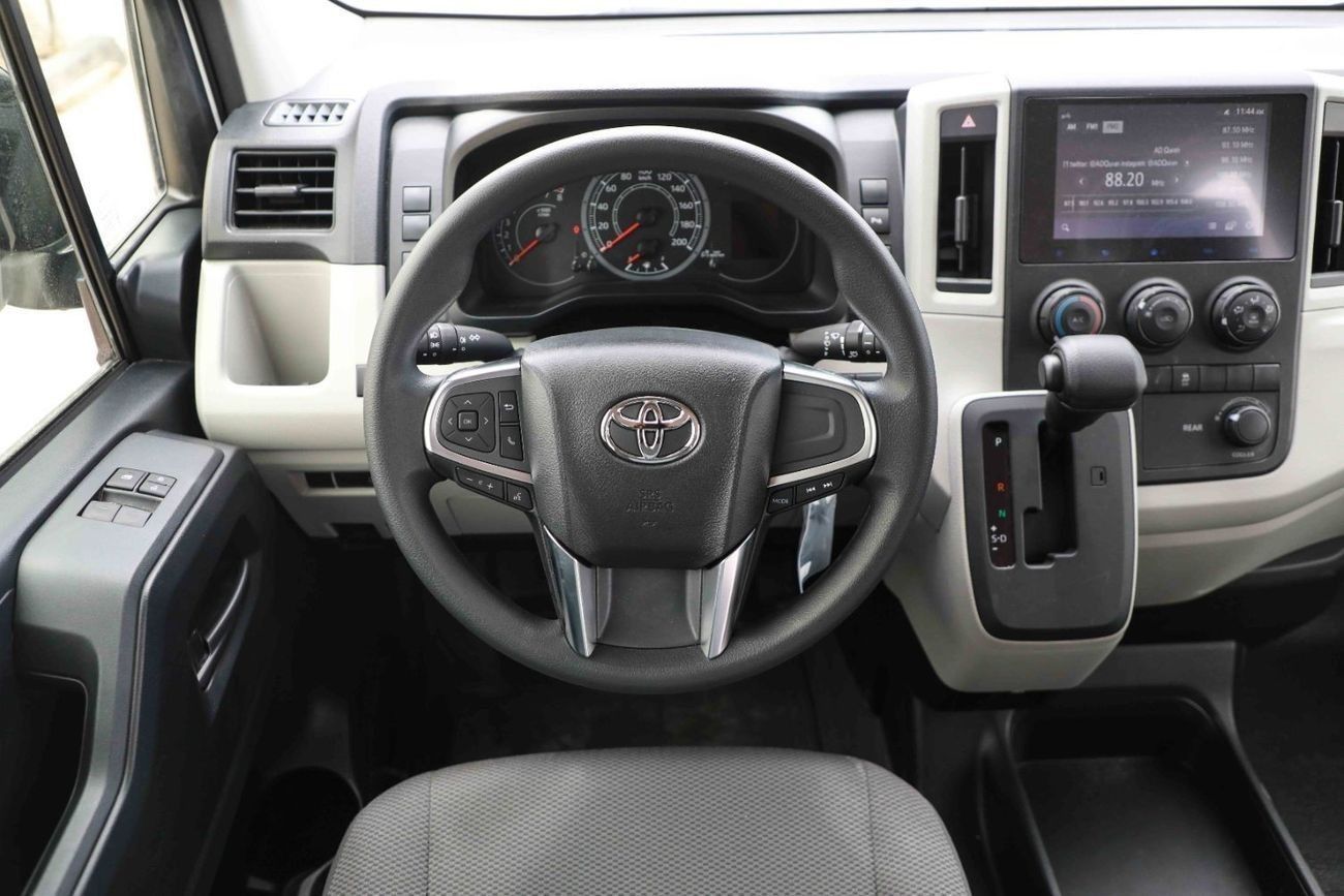 تويوتا هاياس 2025 Toyota Hiace Commuter 13Str 3.5L - White Inside Grey | Export Only