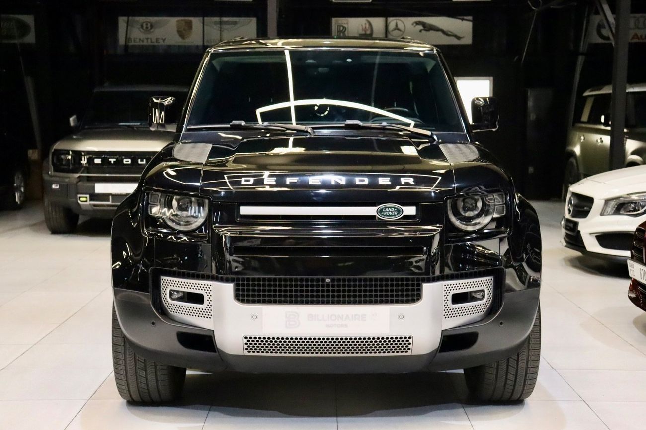 لاند روفر ديفندر 110 X-Dynamic SE P300 2.0L