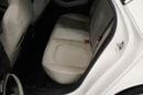JAC J7 JAC J7 White with Black Top